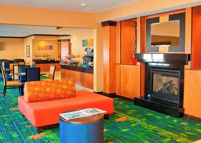 Fairfield & North/plainfield Hotel 3*